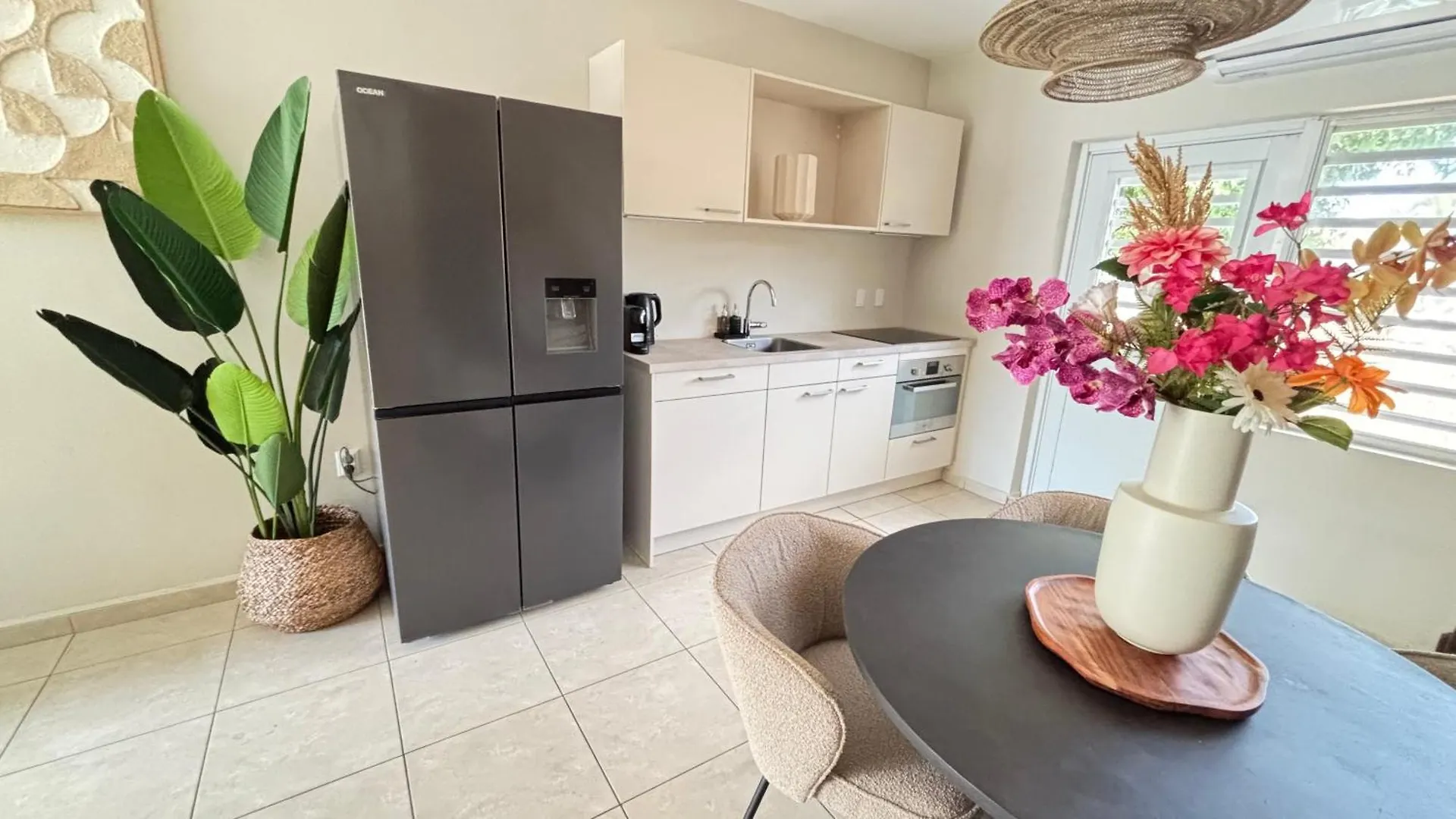 Alma Curacao Apartment Willemstad