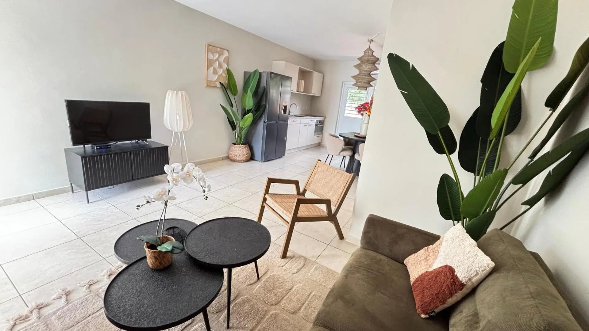 Alma Curacao Apartment Willemstad