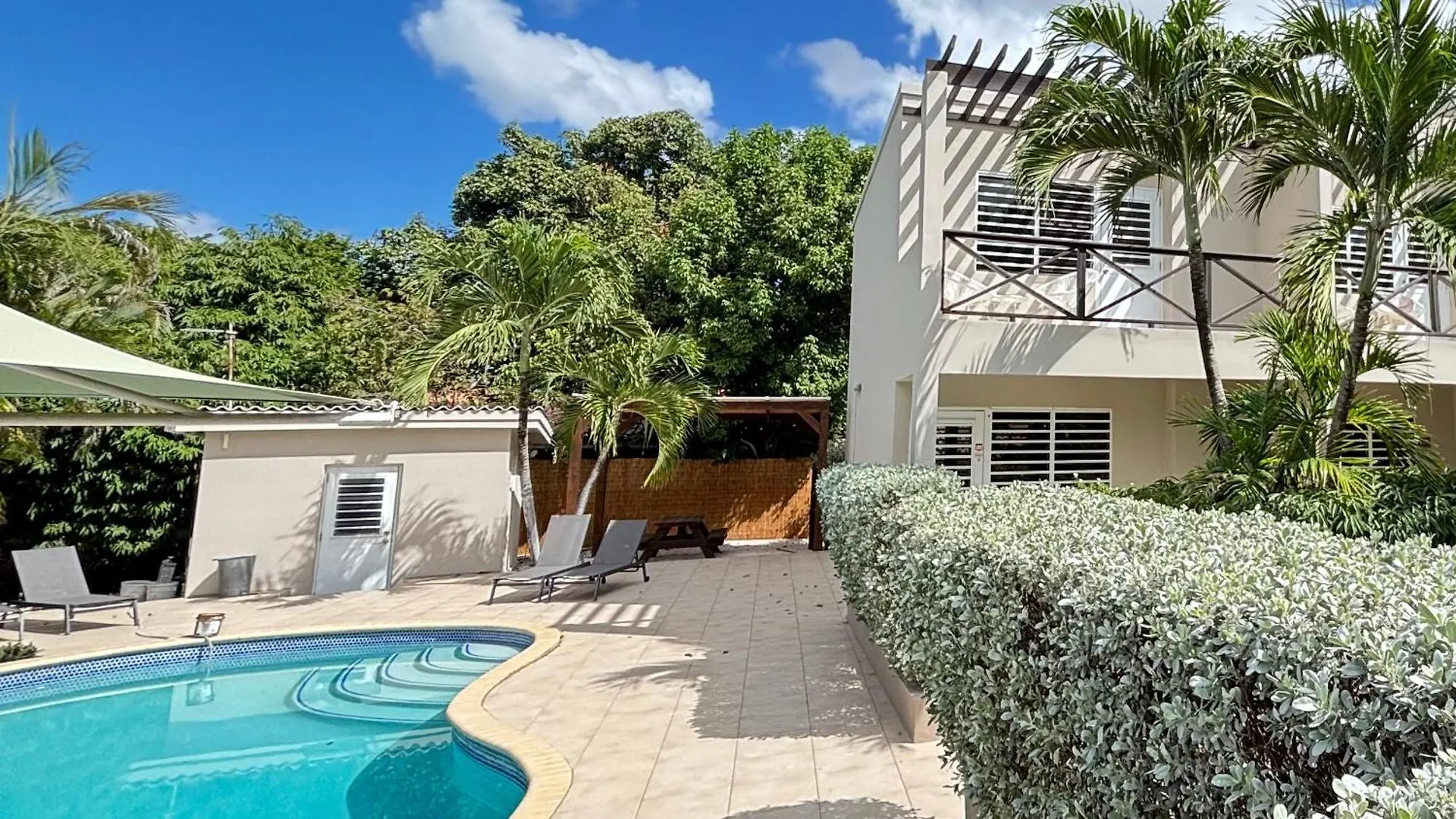 Alma Curacao Apartment Willemstad